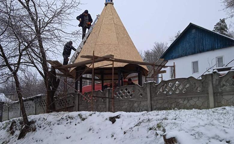 Малі Дмитровичі: громада, котра першою позбулася московського попа