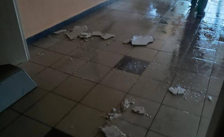 Ураган повредил кровлю в одном из лицеев Обуховской громады