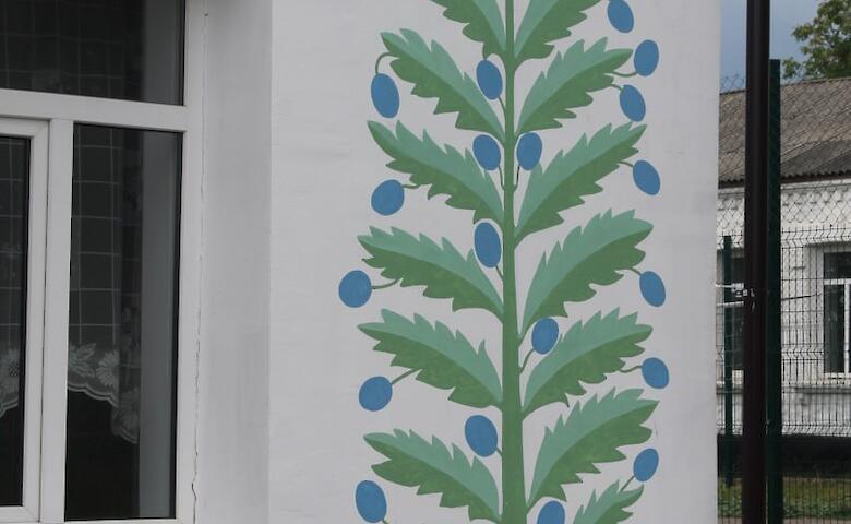 Художник из Триполья создал мурал на Подолье