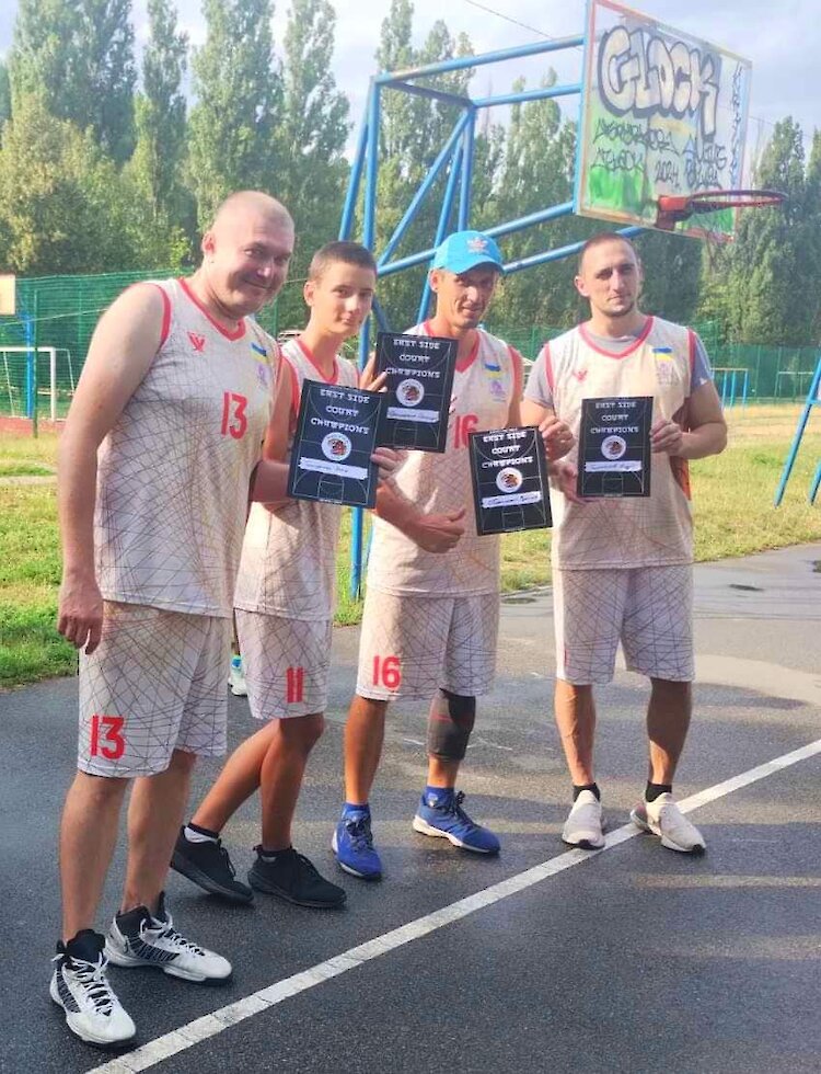 На благотворительном Турнире по стритболу в Обухове собрали средства для военных
