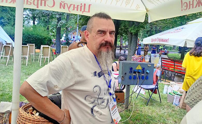 Гончары из Обуховщины приняли участие в инклюзивном фестивале «Файно без рамок»